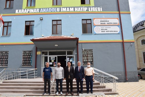 Kaymakamımız Şenol Öztürk, Karapınar Anadolu İmam Hatip Lisesi’nde incelemelerde bulundu