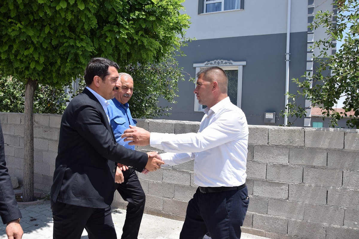 Kaymakamımız Şenol Öztürk, Yunus Emre Mahallesi Muhtarımız Muhammet Zorlu’yu ziyaret etti.